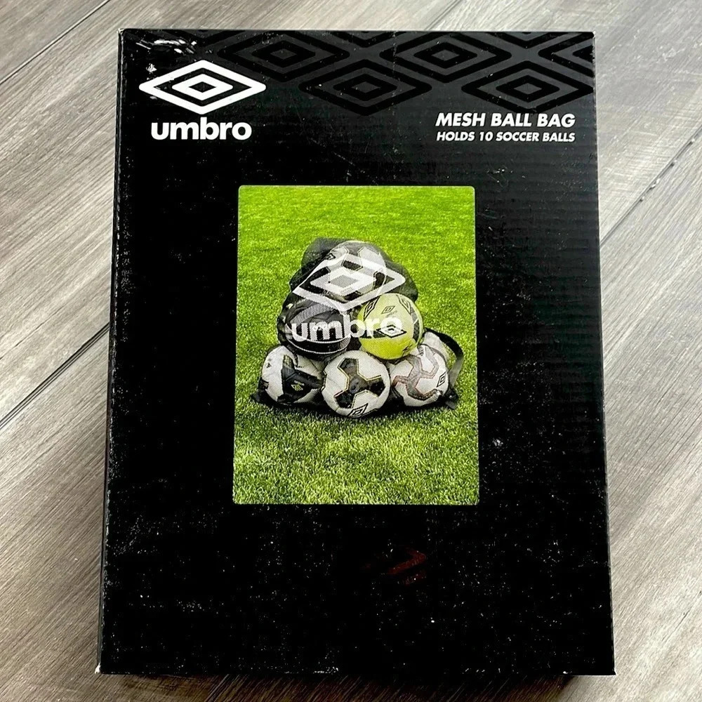 ✨✨ Umbro mesh ball bag- Holds 10 balls. New in Box!